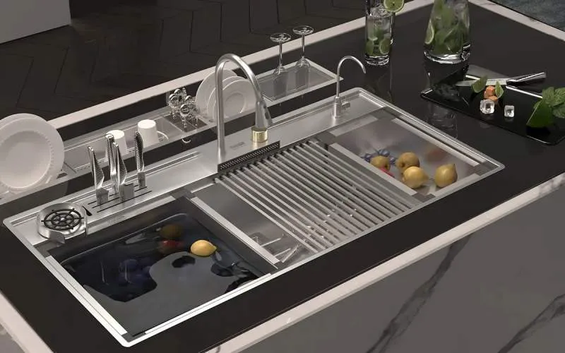 مقایسه آبچکان توکار استیل با آلومینیومی