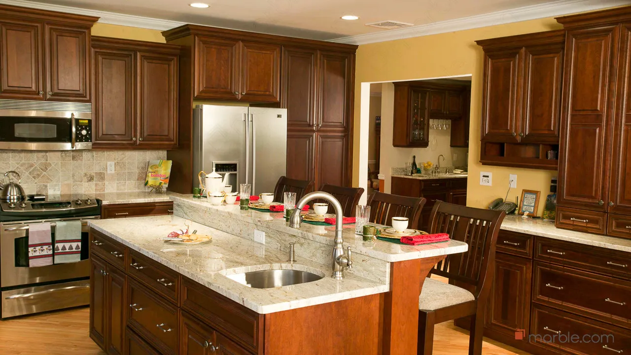 سینک گرانیتی با کابینت های چوبی