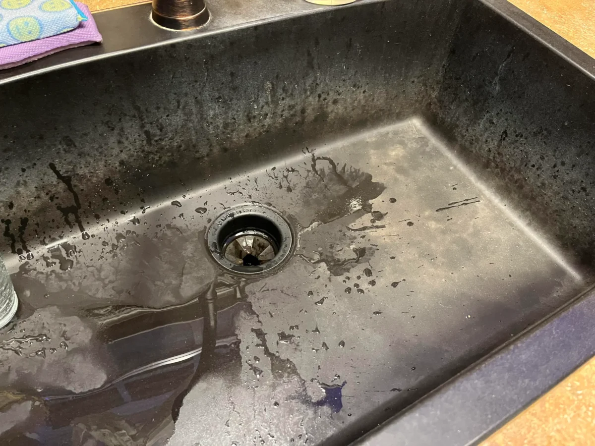 چطور سینک های گرانیتی را لکه گیری کنیم